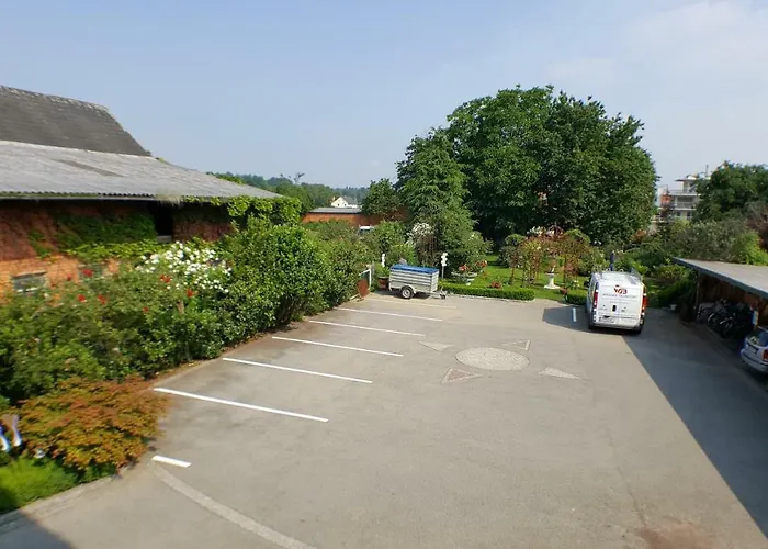 Pension Arkadenhof