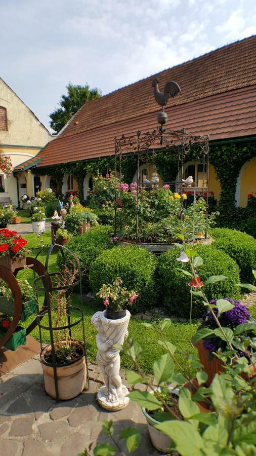 Arkadenhof 4* Unterpremstätten